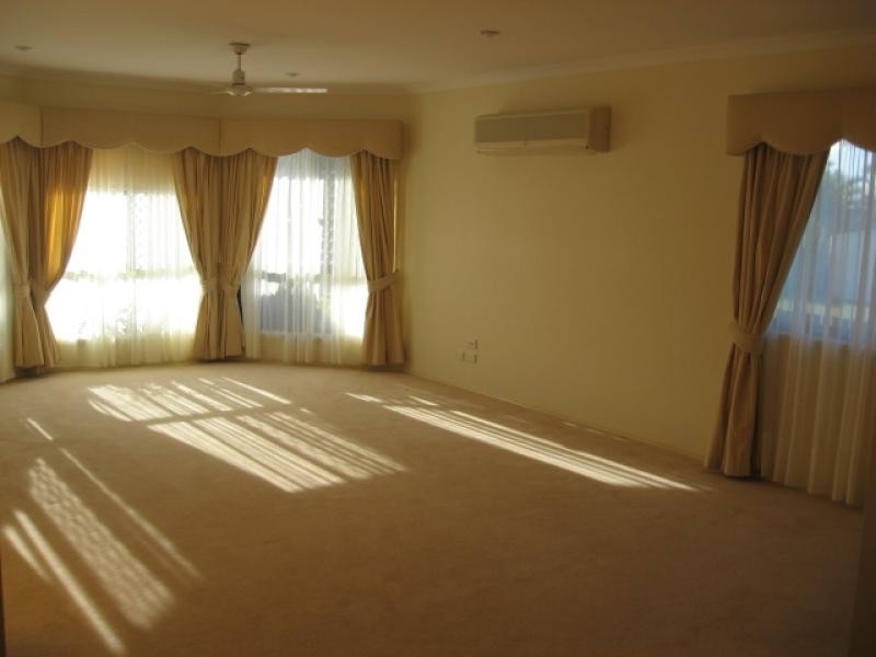 12 Rathdowne St, Hervey Bay QLD 4655