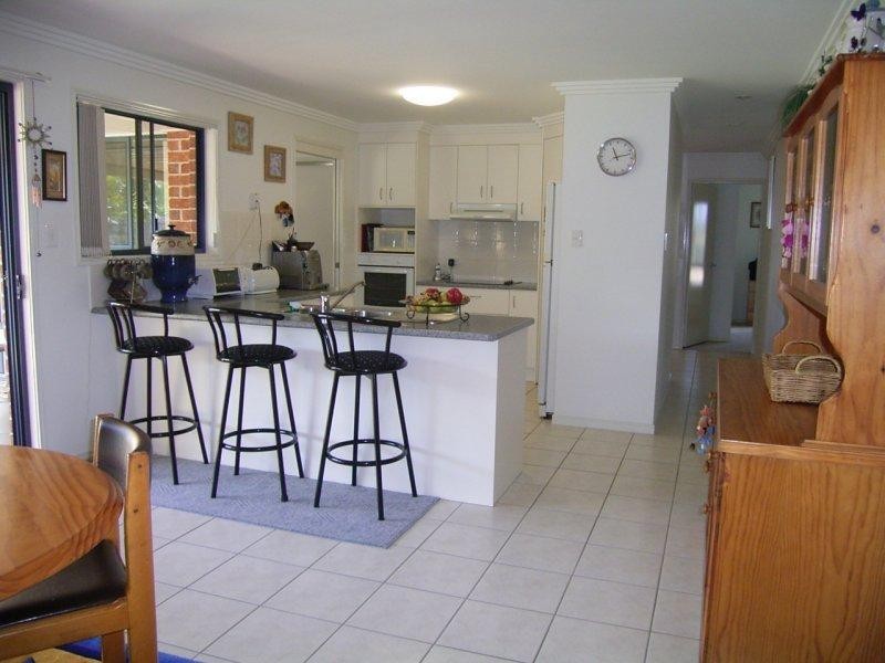 52 Pembridge Circuit, Urraween QLD 4655