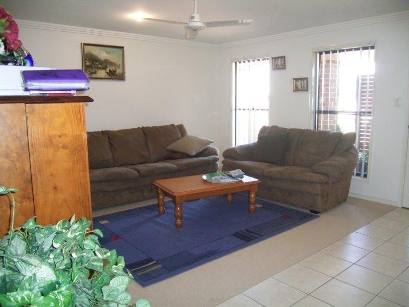 52 Pembridge Circuit, Urraween QLD 4655