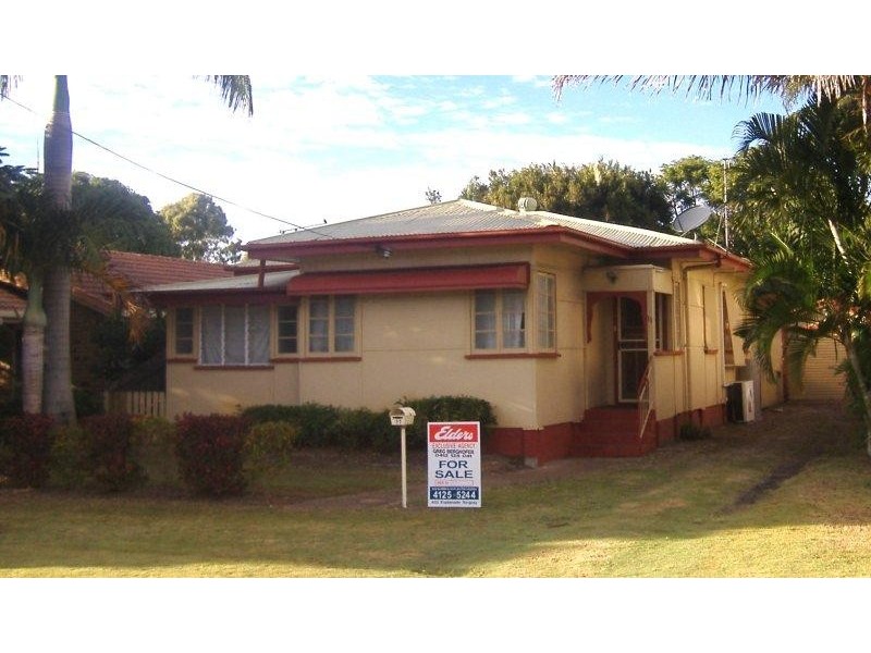 11 Ocean Street, Torquay QLD 4655
