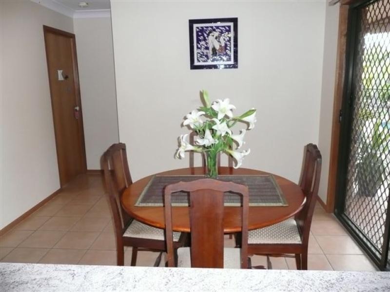 18 Hyperno Road, Point Vernon QLD 4655