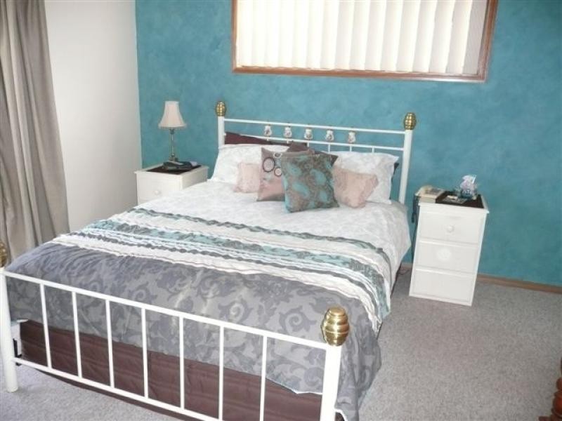 18 Hyperno Road, Point Vernon QLD 4655