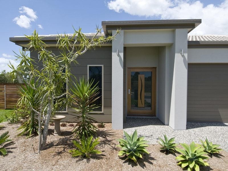 14 Oceanblue Boulevard, Pialba QLD 4655