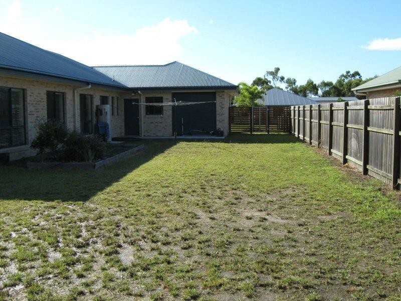 15 Amstal Avenue, Wondunna QLD 4655