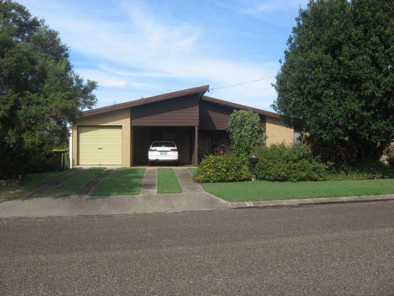 99 Cunningham Street, Urangan QLD 4655