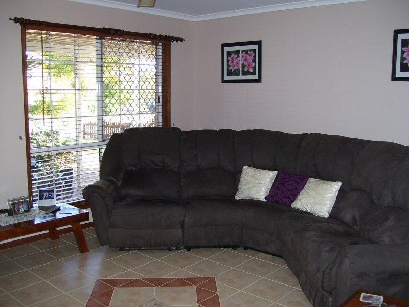 4 Nullor Street, Scarness QLD 4655