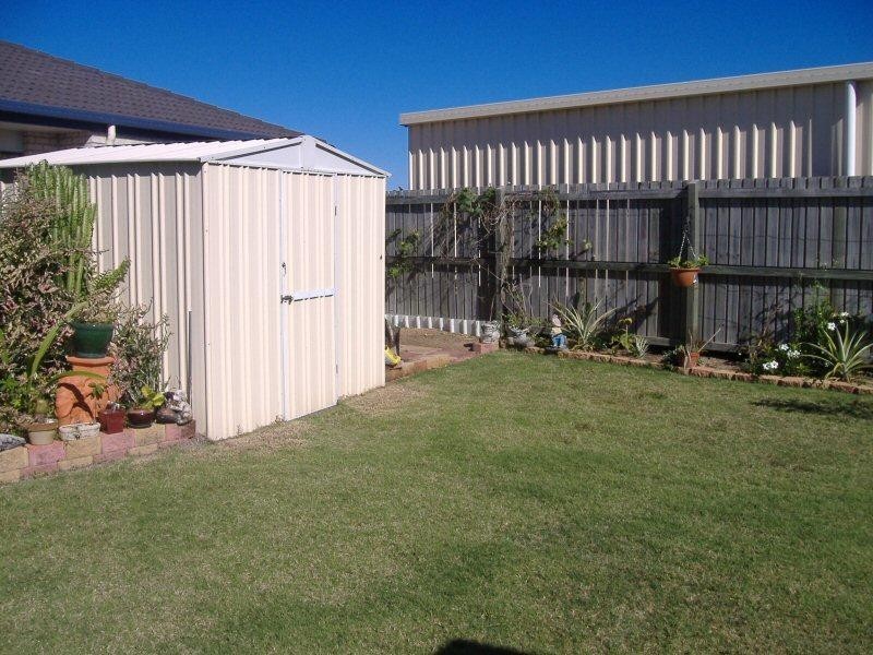 24 Spoonbill Way, Eli Waters QLD 4655