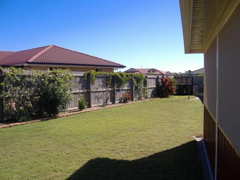24 Spoonbill Way, Eli Waters QLD 4655