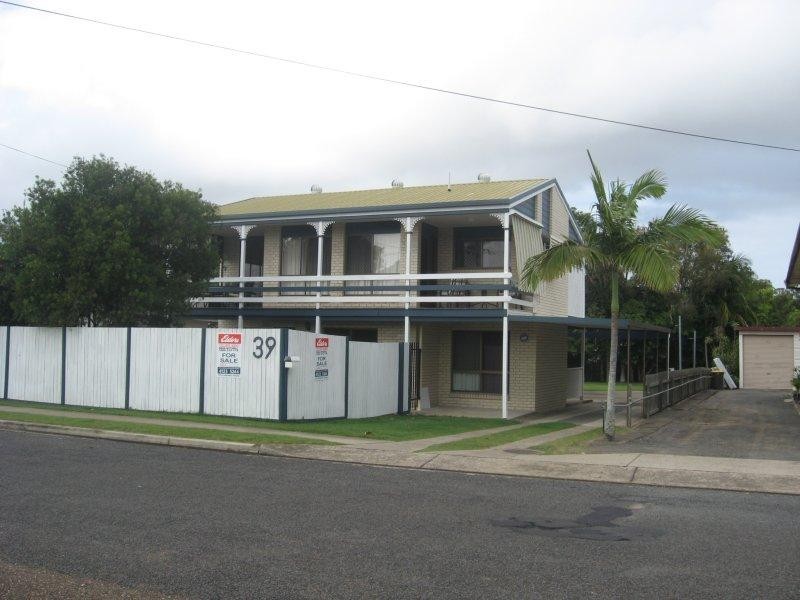 39 Truro Street, Torquay QLD 4655