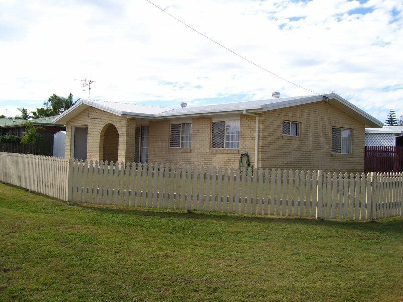 2 Nullor Street, Scarness QLD 4655