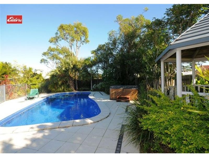 3 Greta Court, Urangan QLD 4655