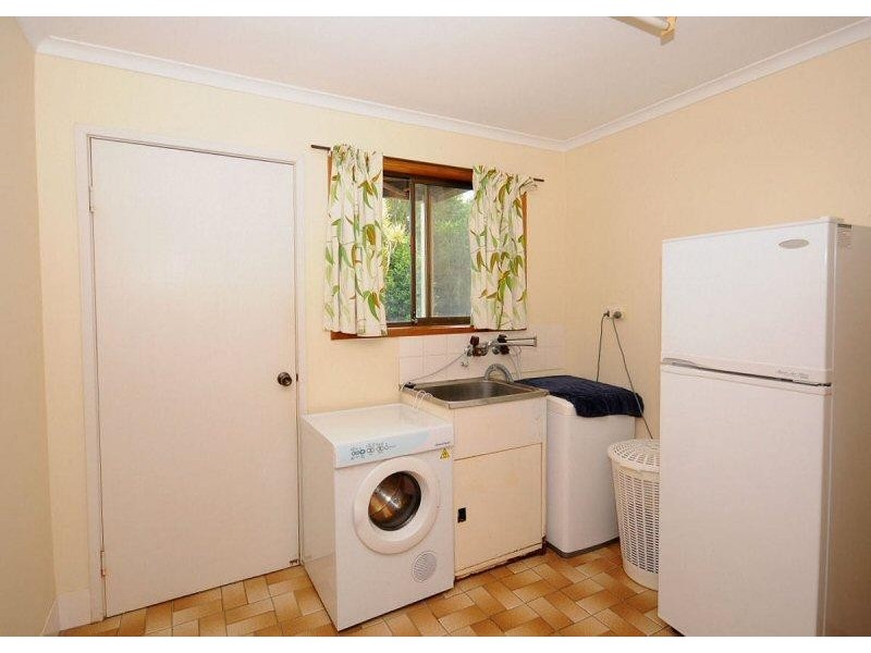 27 Turrum Street, Scarness QLD 4655