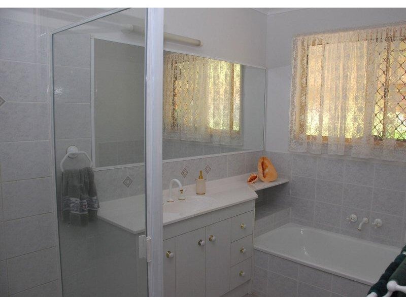 34 Newfarm Place, Hervey Bay QLD 4655