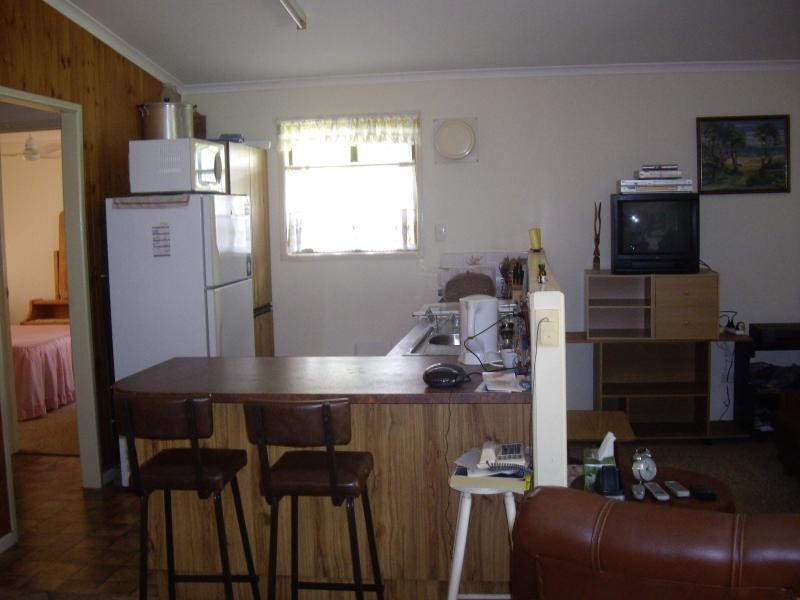 9 Top Street, Torquay QLD 4655