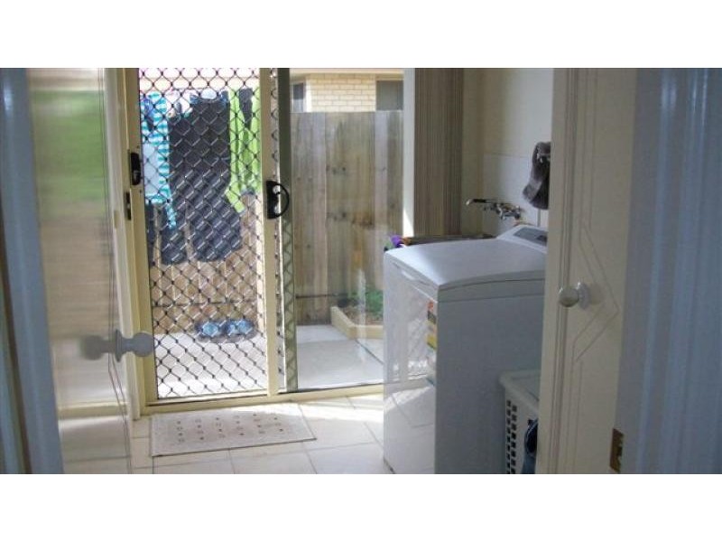 13 Kestrel Court, Eli Waters QLD 4655