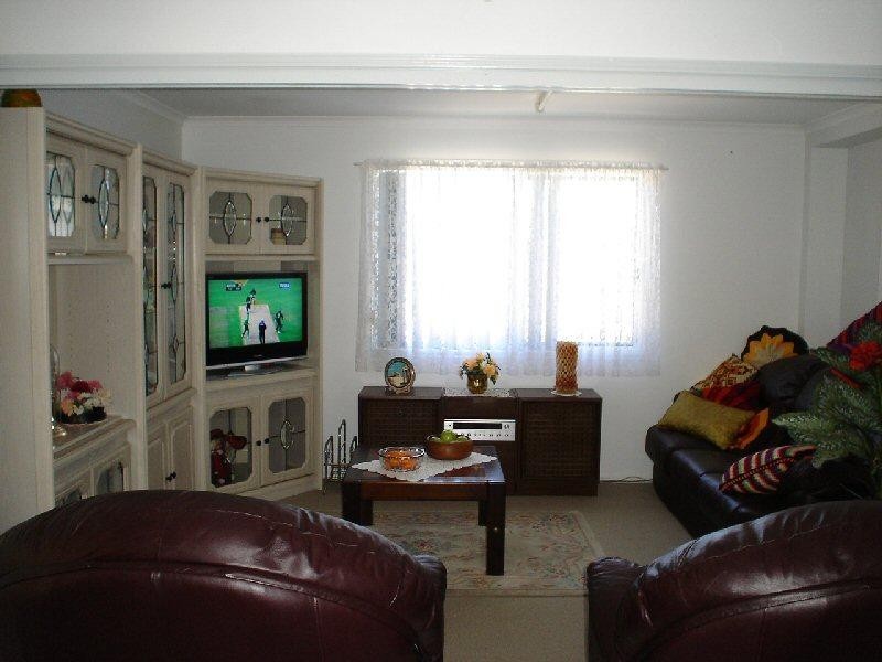 50 Haydn Drive, Kawungan QLD 4655