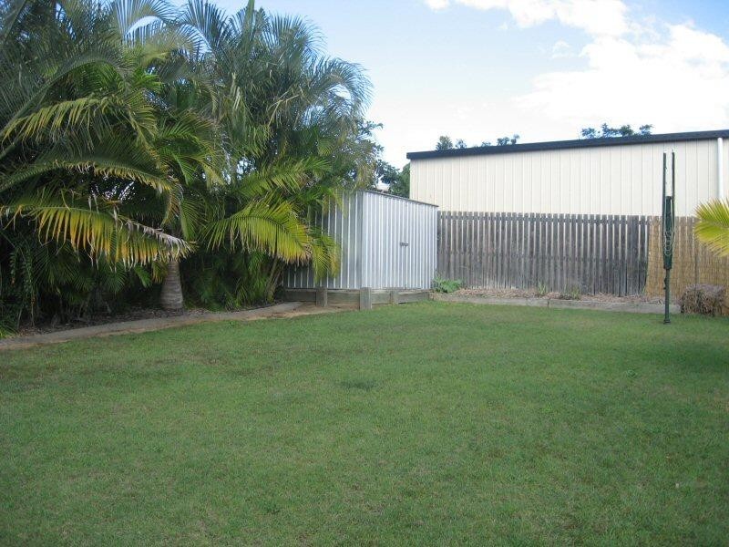 4 Neisler Court, Urraween QLD 4655