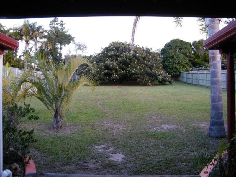 10 Daydream Court, Kawungan QLD 4655