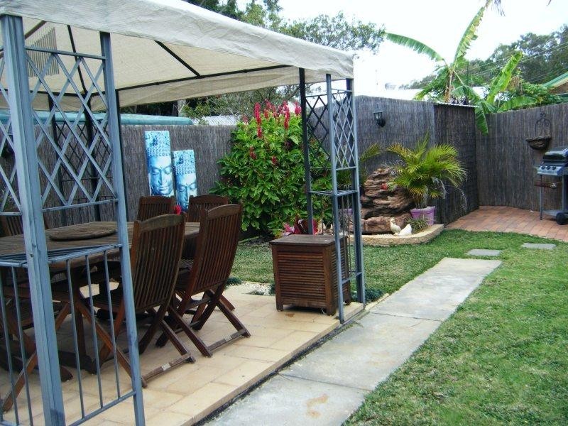 56 William Street, Urangan QLD 4655