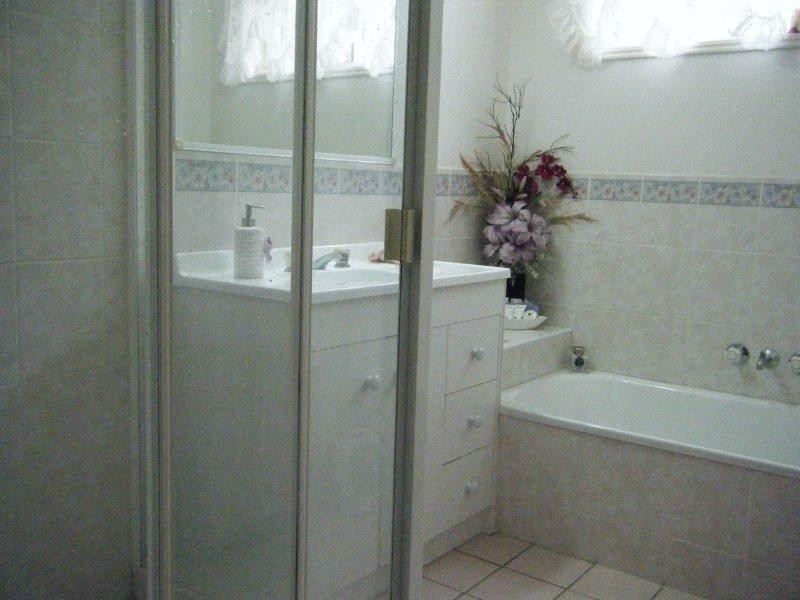 56 William Street, Urangan QLD 4655