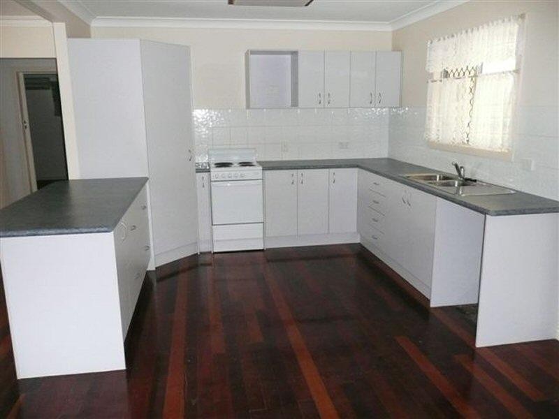 464 Esplanade, Torquay QLD 4655