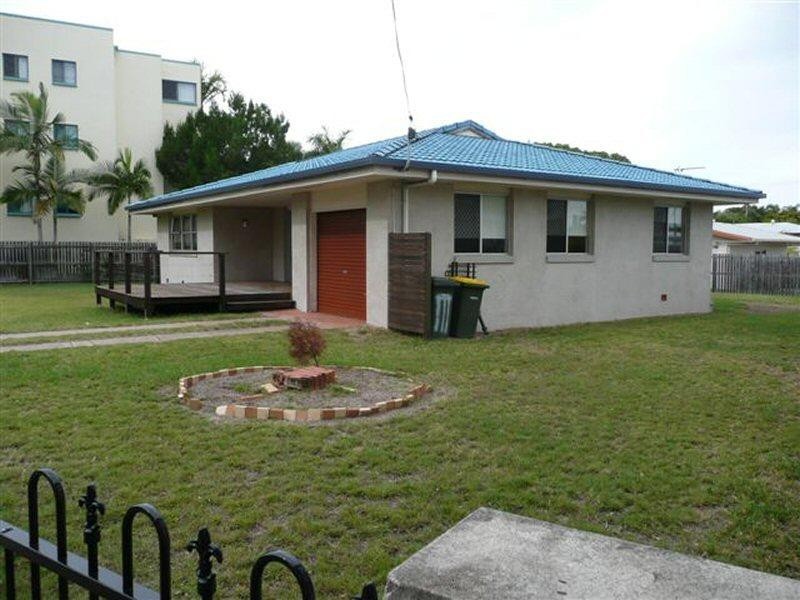464 Esplanade, Torquay QLD 4655