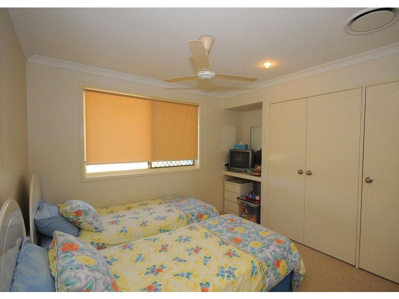 8 Delmo Court, Urraween QLD 4655