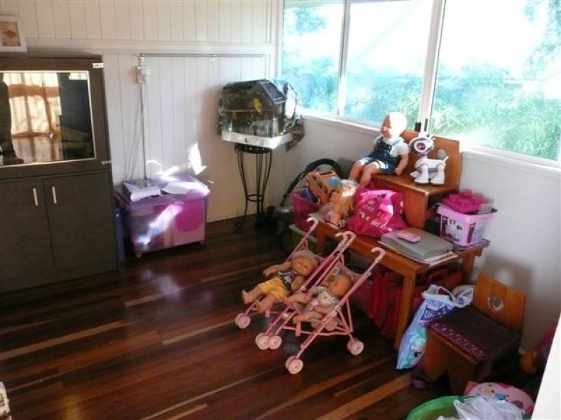 7 Pine Street, Torquay QLD 4655