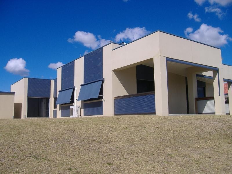 23 Lady Nelson Drive, Eli Waters QLD 4655