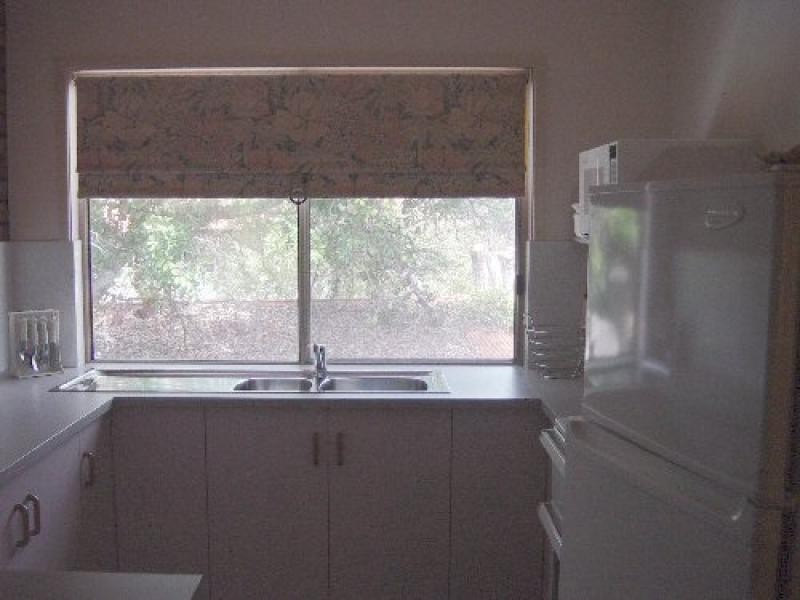 Unit 2/489 Esplanade, Torquay QLD 4655