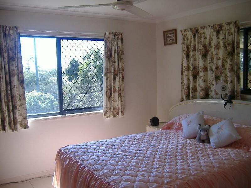 27 Johnston Boulevard, Urraween QLD 4655