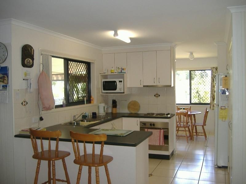 27 Johnston Boulevard, Urraween QLD 4655