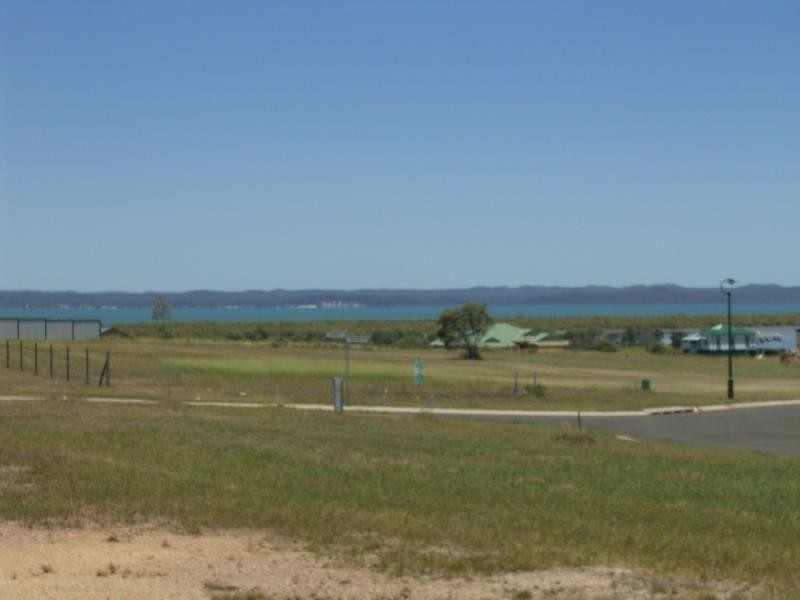 2 Brahminy Court, River Heads QLD 4655