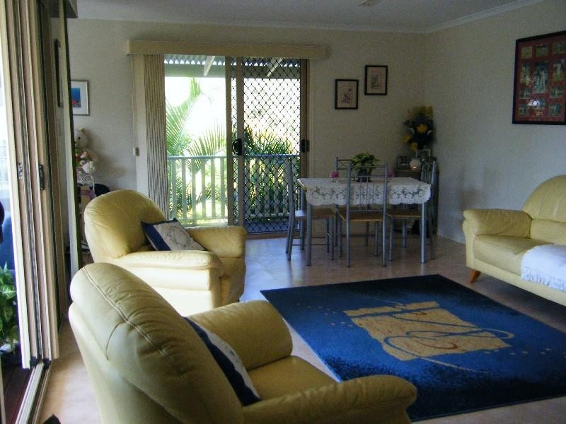 18 Blue Water Drive, Booral QLD 4655