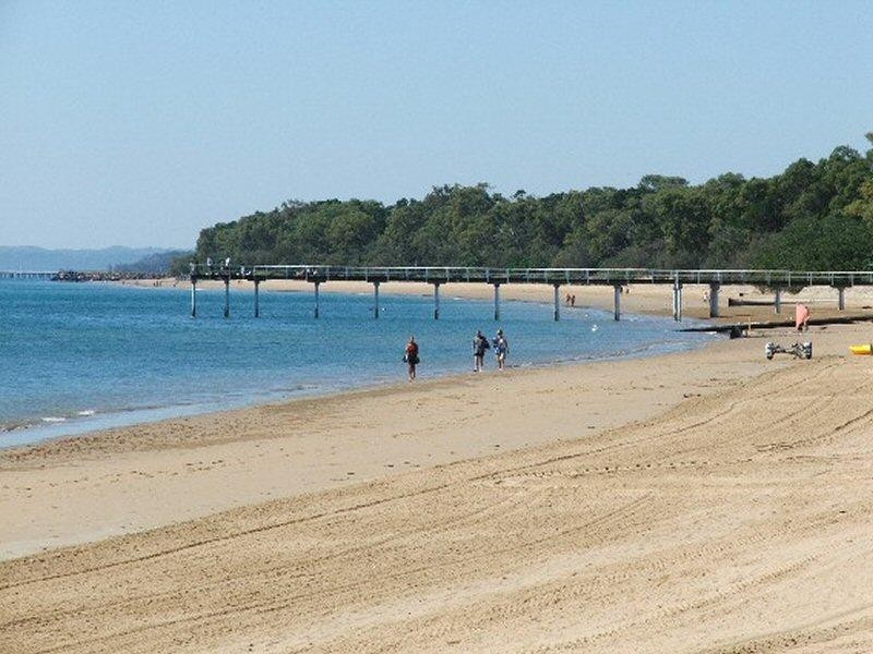 405 Esplanade, Torquay QLD 4655