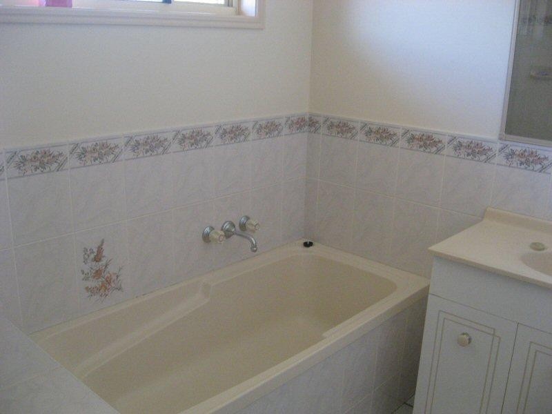 117 Honiton Street, Torquay QLD 4655