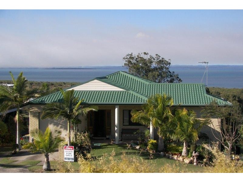 6 Curlew Terrace, River Heads QLD 4655