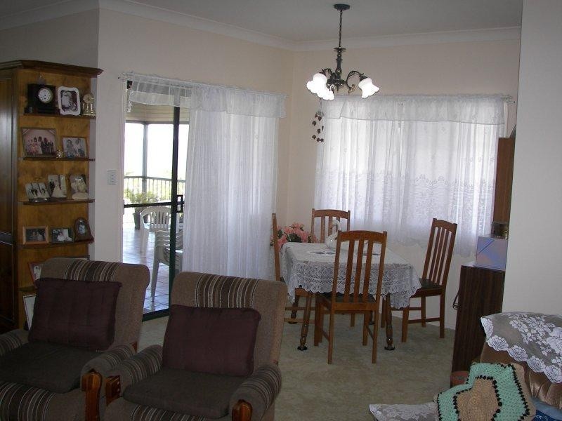 6 Curlew Terrace, River Heads QLD 4655