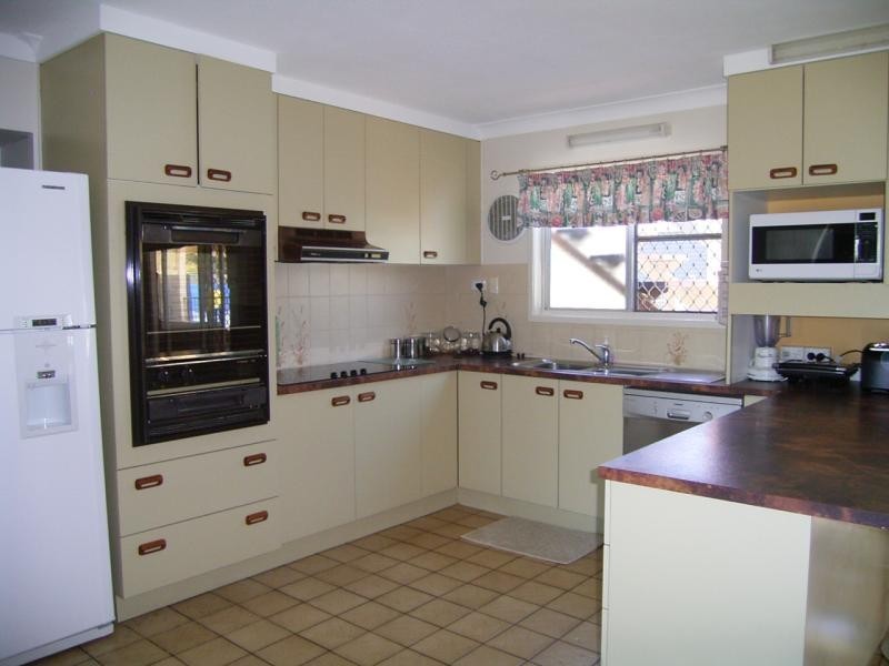 84 Old Maryborough Road, Pialba QLD 4655