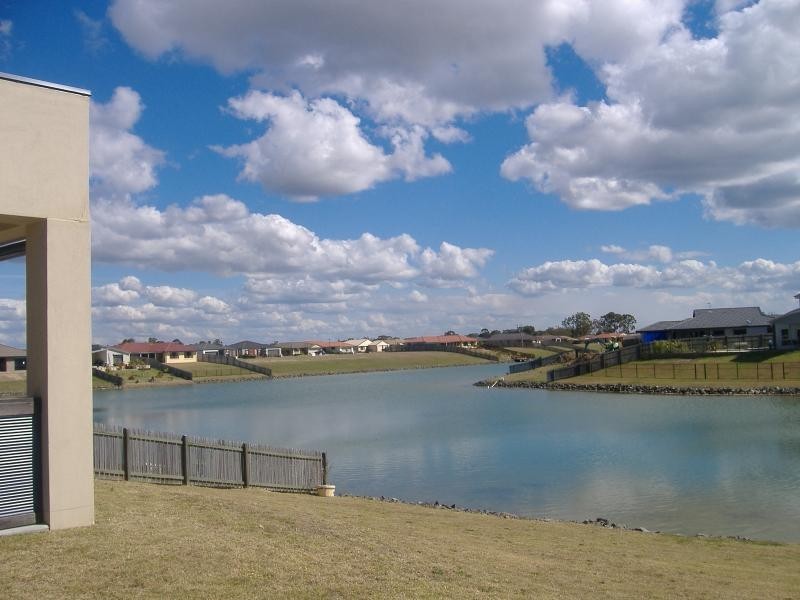 23 Lady Nelson Drive, Eli Waters QLD 4655