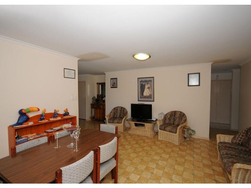 24 Masters Court, Urraween QLD 4655