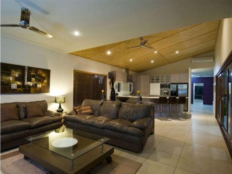 33 Ocean Park Drive, Dundowran Beach QLD 4655