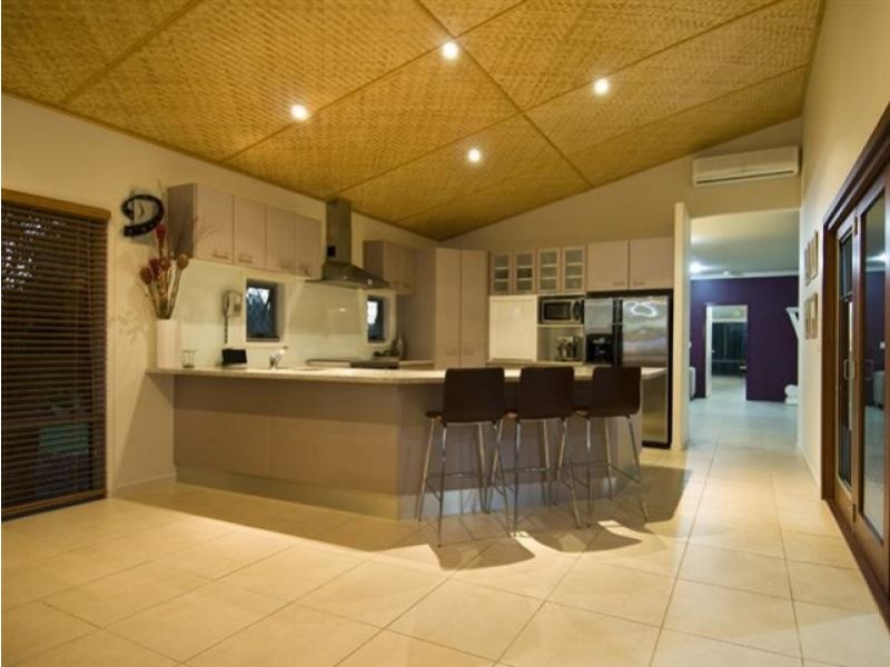 33 Ocean Park Drive, Dundowran Beach QLD 4655