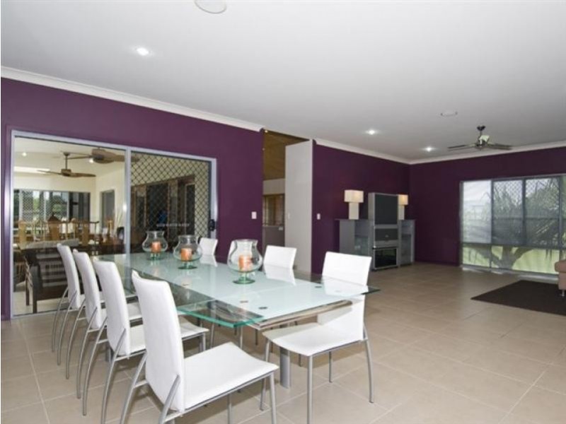 33 Ocean Park Drive, Dundowran Beach QLD 4655