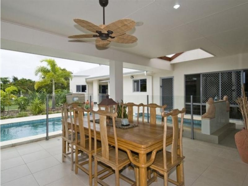 33 Ocean Park Drive, Dundowran Beach QLD 4655