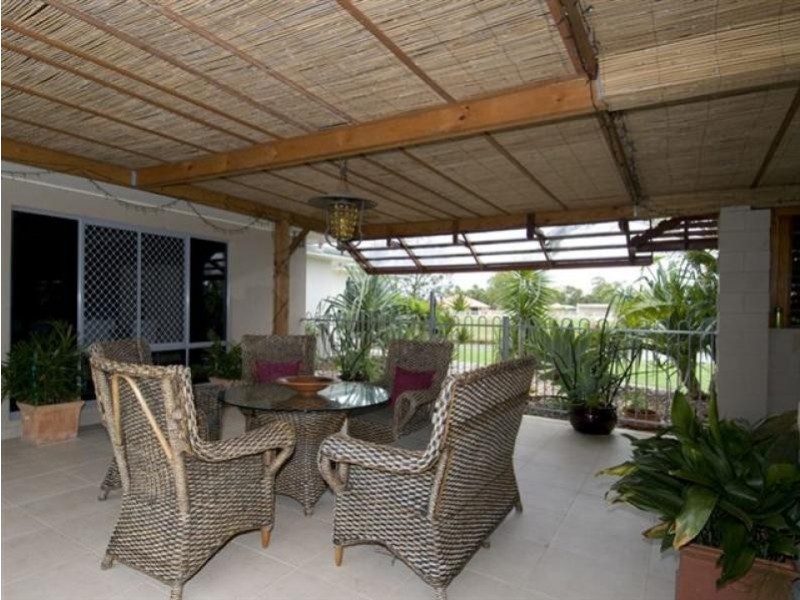 33 Ocean Park Drive, Dundowran Beach QLD 4655