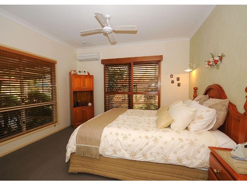 45 Wellington Crescent, Wondunna QLD 4655