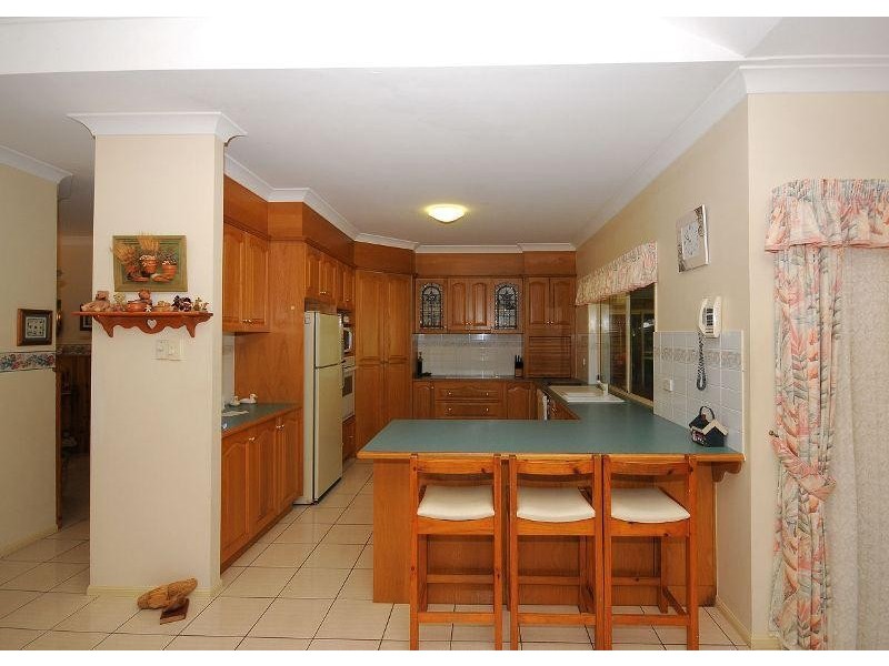 45 Wellington Crescent, Wondunna QLD 4655