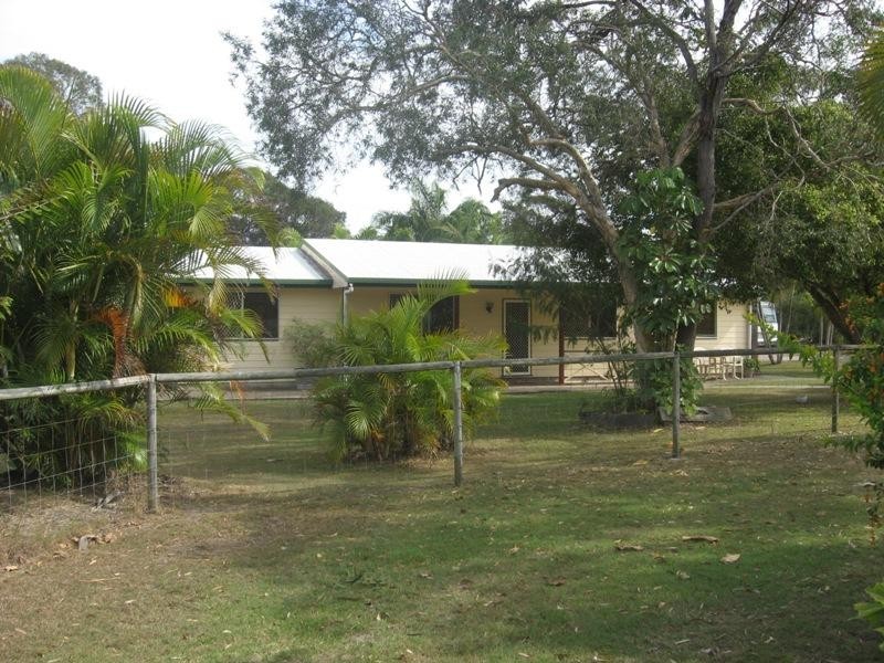 183 Elizabeth Street, Urangan QLD 4655