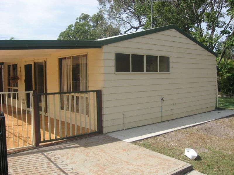 183 Elizabeth Street, Urangan QLD 4655